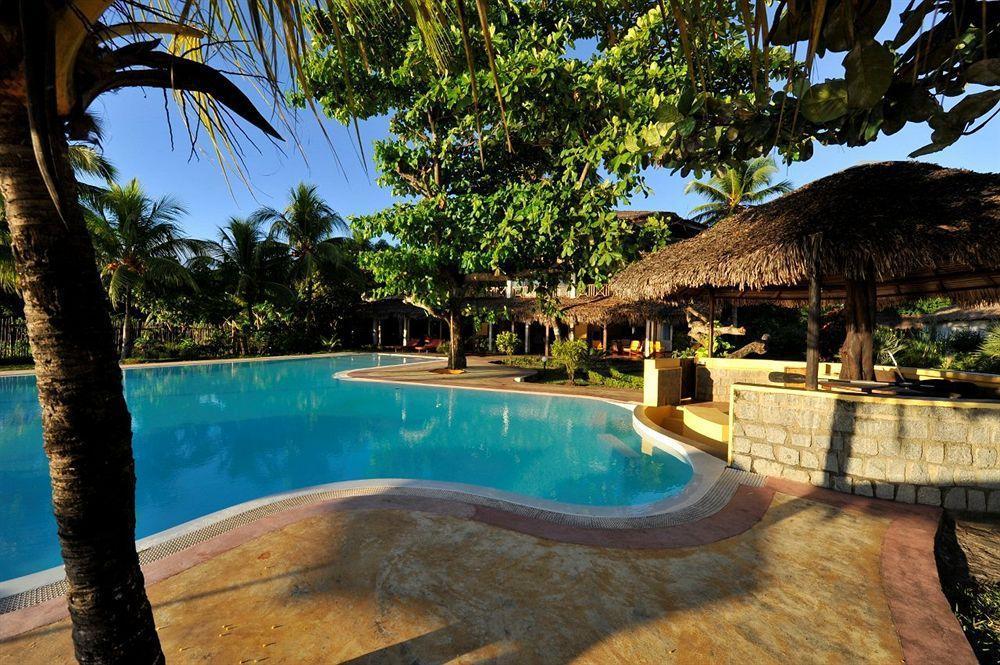 Hotel Arc En Ciel Djamandjary Bagian luar foto