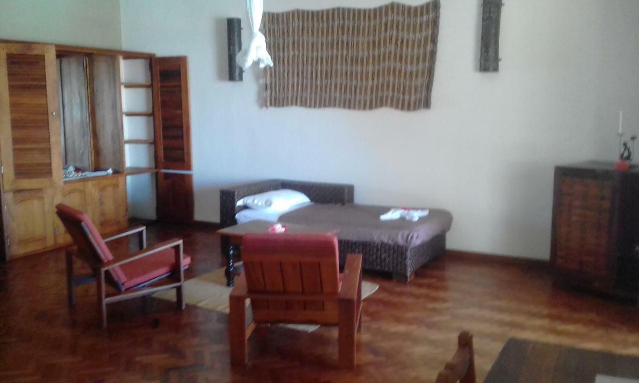 Hotel Arc En Ciel Djamandjary Bagian luar foto